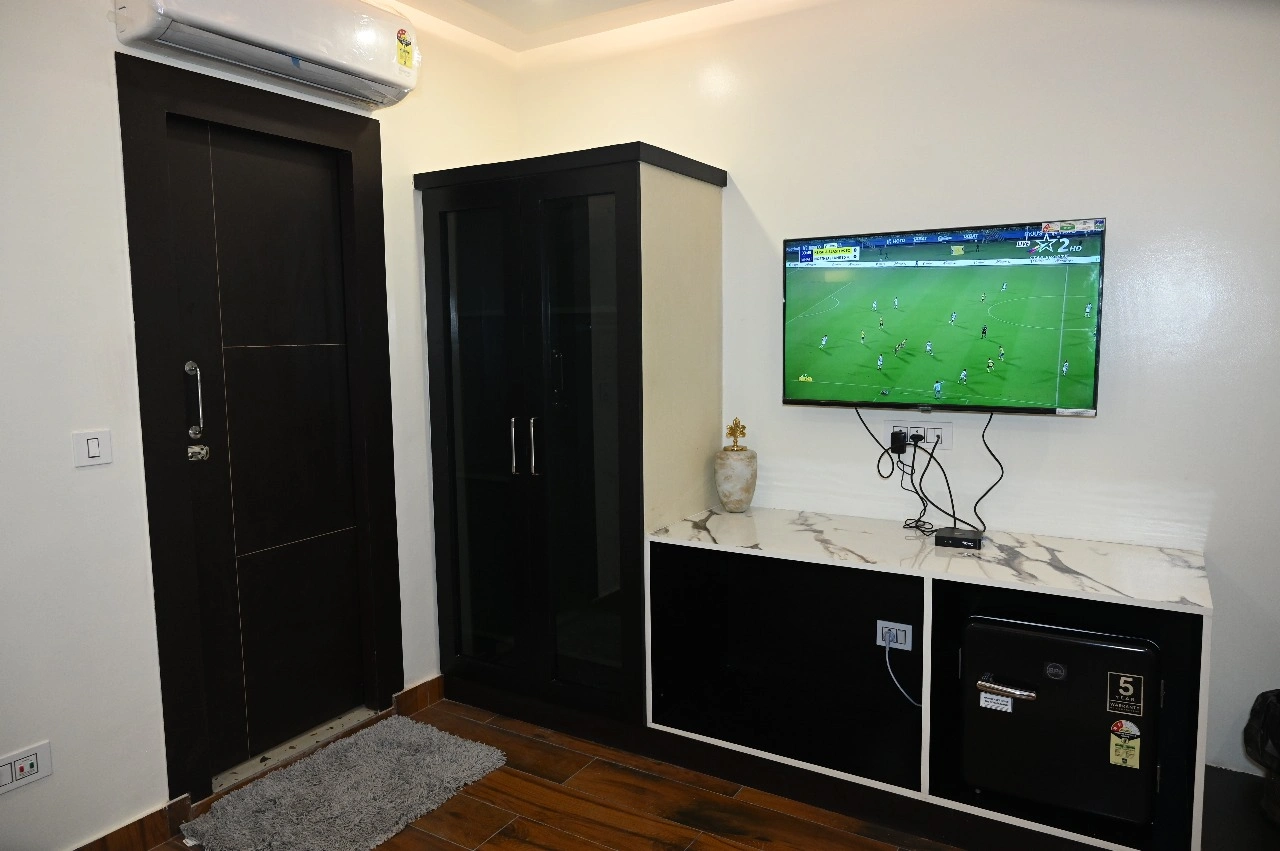 PREMIUM SUITE ROOM Thumbnail